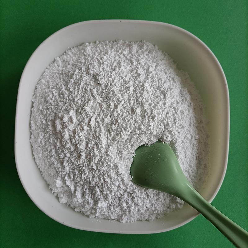 অ্যালুমিনিয়াম, অ্যালুমিনিয়াম খাদ, এবং স্টেইনলেস স্টীল, পটাসিয়াম ক্রায়োলাইটের জন্য ব্রেইজিং ফ্লাক্স হিসাবে ব্যবহৃত হয়