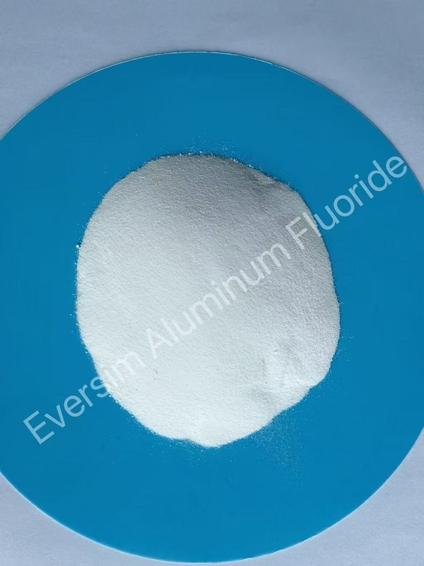 রাসায়নিক পণ্য আণবিক ওজন 83.98 CAS7784-18-1 আলুমিনিয়াম ফ্লোরাইড আলফ 3 সিরামিক গ্লেজের ফ্লাক্সের জন্য