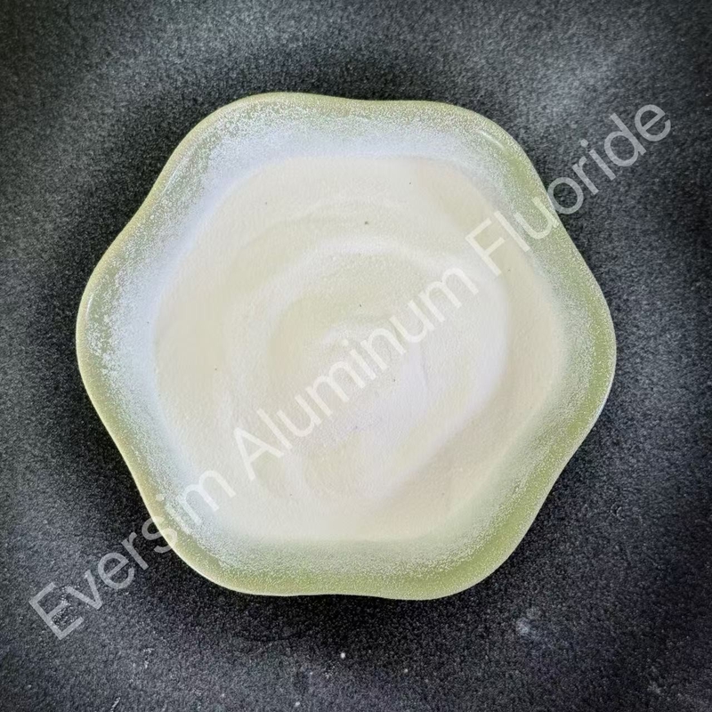 উচ্চ বিশুদ্ধতা CAS7784-18-1 হোয়াইট স্যান্ডি AlF3 অ্যালুমিনিয়াম ফ্লোরাইড ইন্ডাস্ট্রিয়াল গ্রেড অ্যানহাইড্রাস