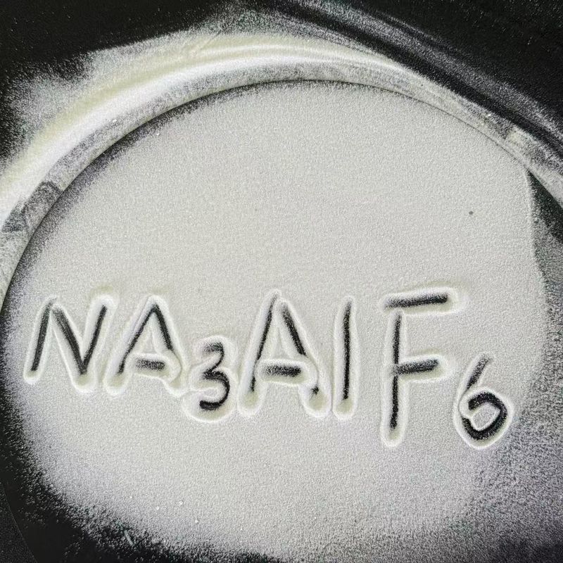 রাসায়নিক পণ্য সিন্থেটিক ক্রিয়োলাইট Na3AlF6 ক্ষয়কারী শিল্পের জন্য আণবিক ওজন 209.94