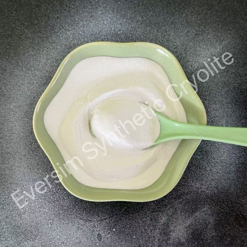 রাসায়নিক পণ্য সিন্থেটিক ক্রিয়োলাইট Na3AlF6 ক্ষয়কারী শিল্পের জন্য আণবিক ওজন 209.94