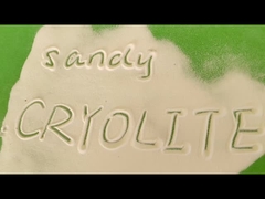 সাদা স্যান্ডি ক্রিয়লাইট